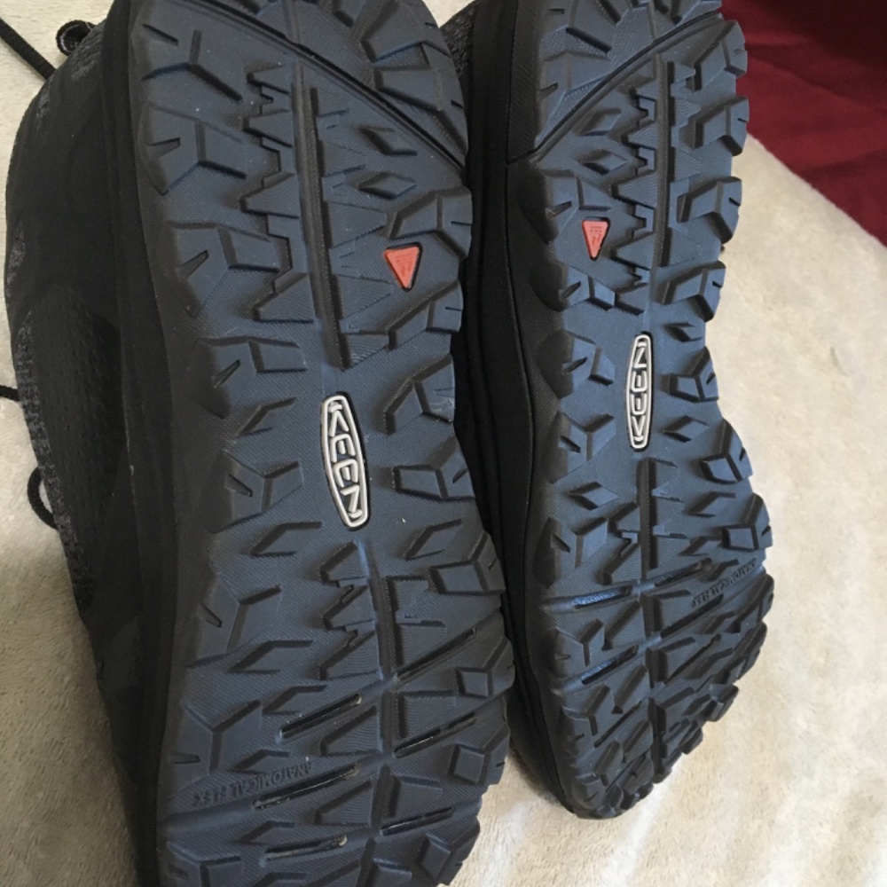 Keen Women’s size 7.5 Black Terradora II Low Top Dry KonnectFit Hiking Sneakers - Picture 3 of 14